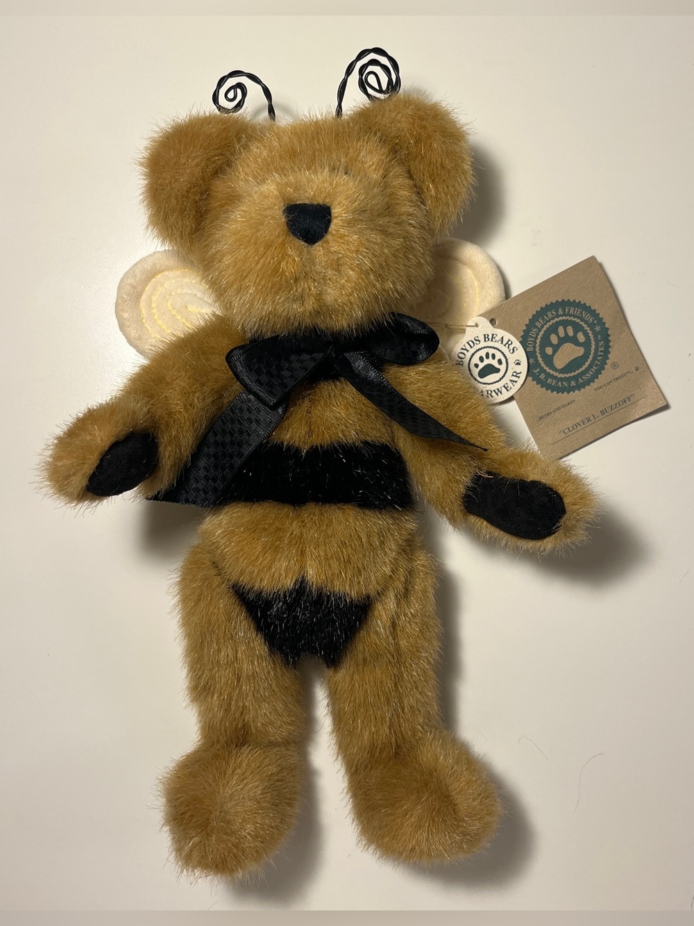 Boyds Bears 10”Clover L. Buzzoff~J.B. Bean & Associates Series ~20th Anniversary